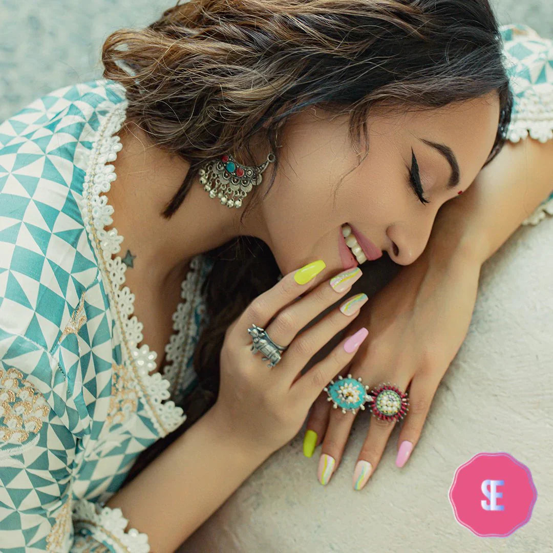 An Expert Guide to Popular Nail Shapes: Find Your Signature Style in 2025