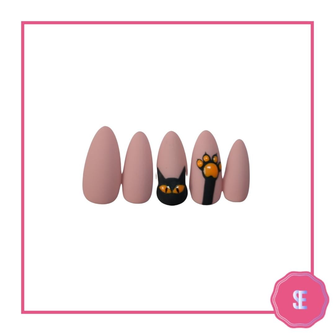 Exclusively Yours - Witty Kitty