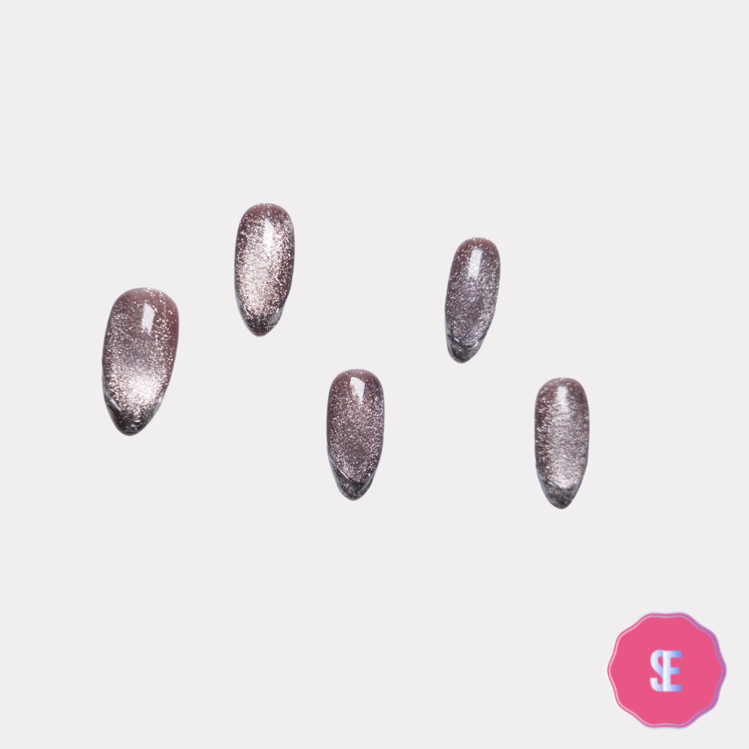 Chic Claws